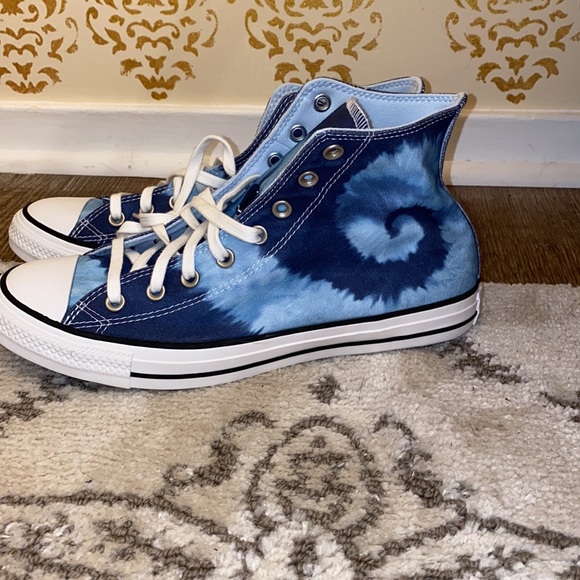 blue tie dye platform converse